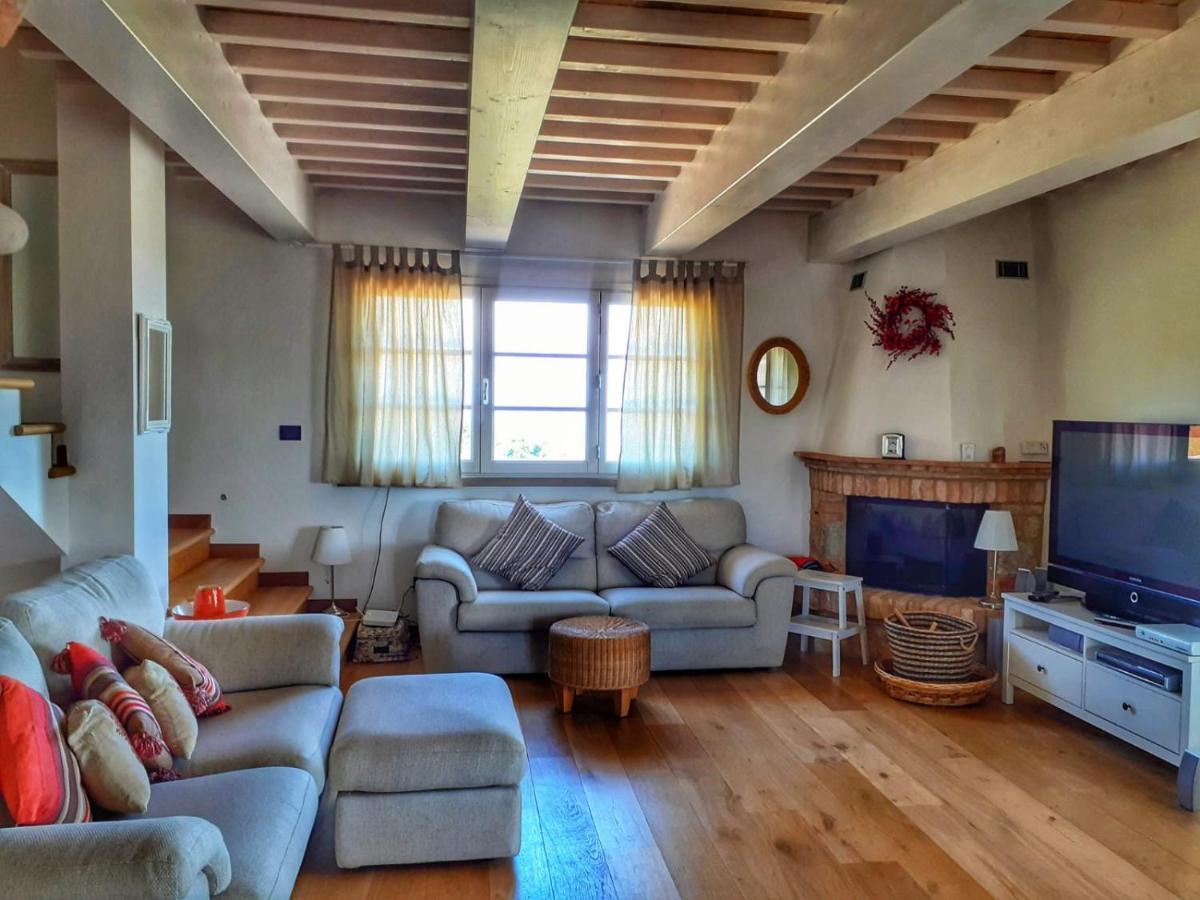 Dimora Degli Angeli Villa Chianni Luaran gambar