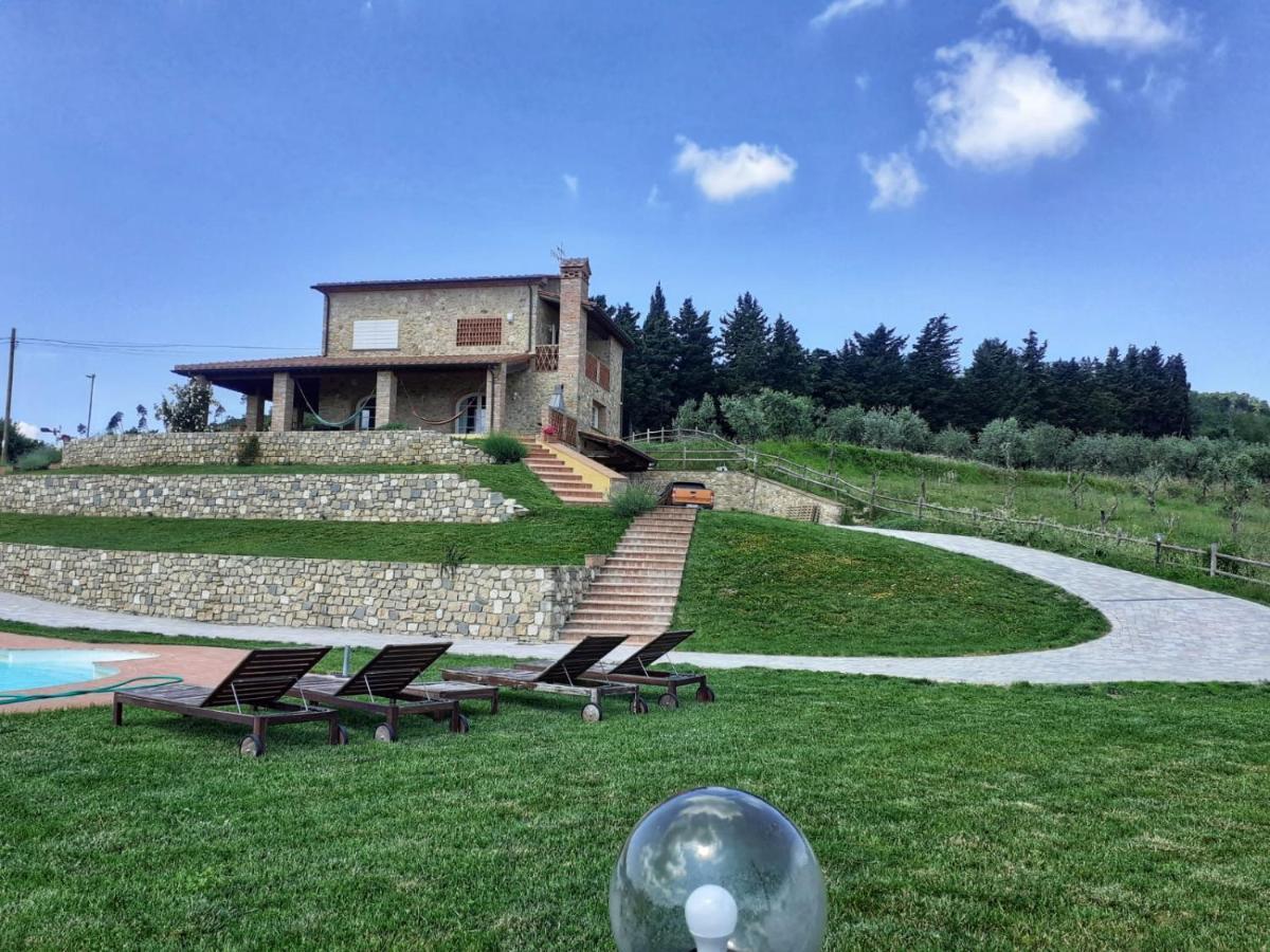 Dimora Degli Angeli Villa Chianni Luaran gambar