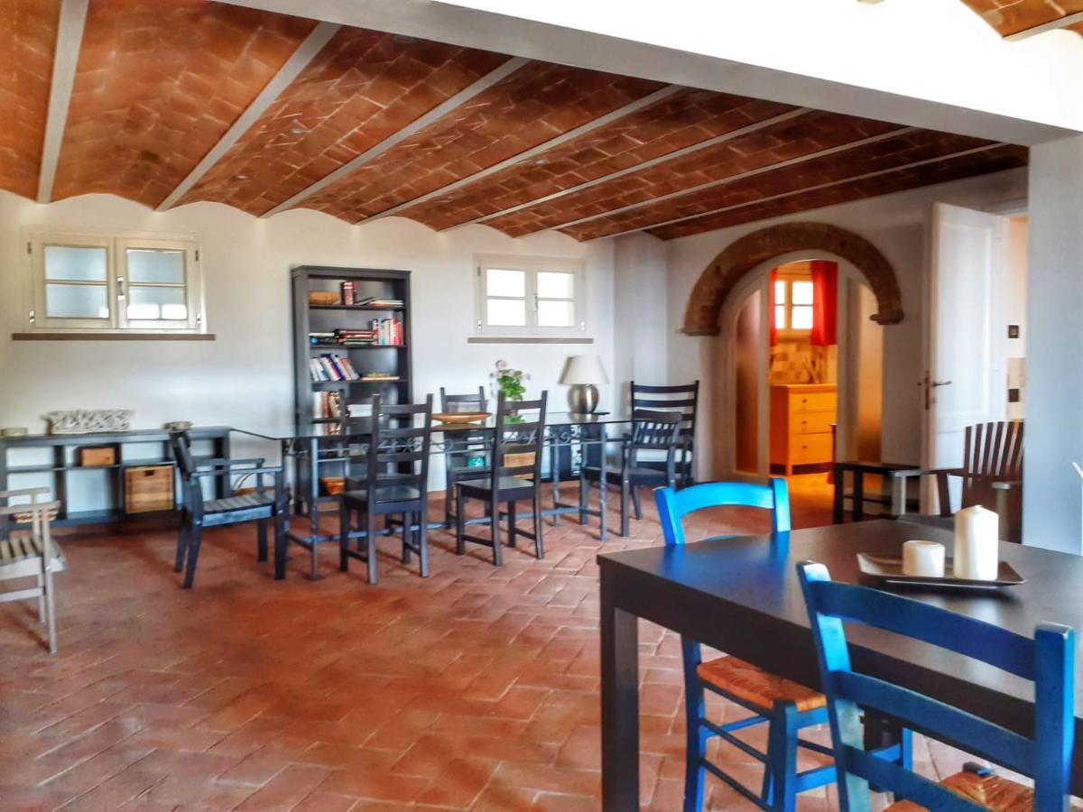 Dimora Degli Angeli Villa Chianni Luaran gambar