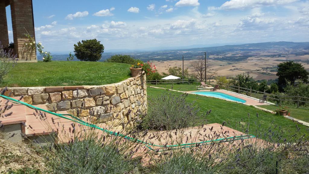 Dimora Degli Angeli Villa Chianni Luaran gambar